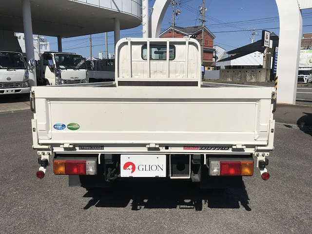 日野 デュトロ 小型 平ボディ 2RG-XZU605M(113100) 5枚目