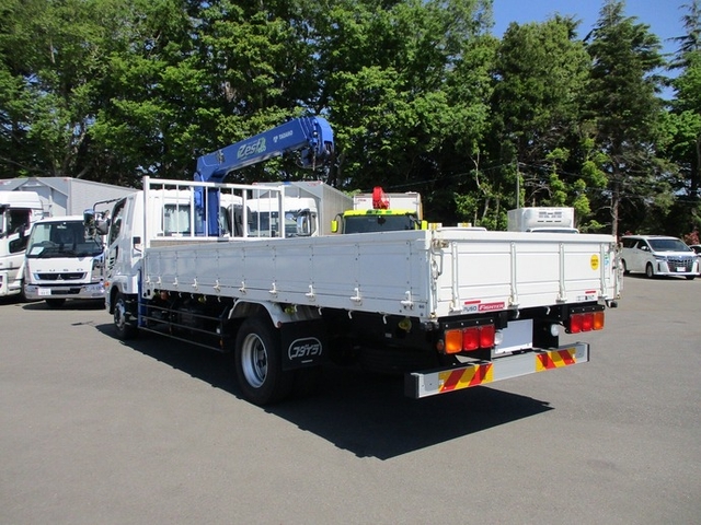 三菱ふそう ファイター 増トン 平ボディ（クレーン付） 2KG-FK62FZ(9628) 4枚目