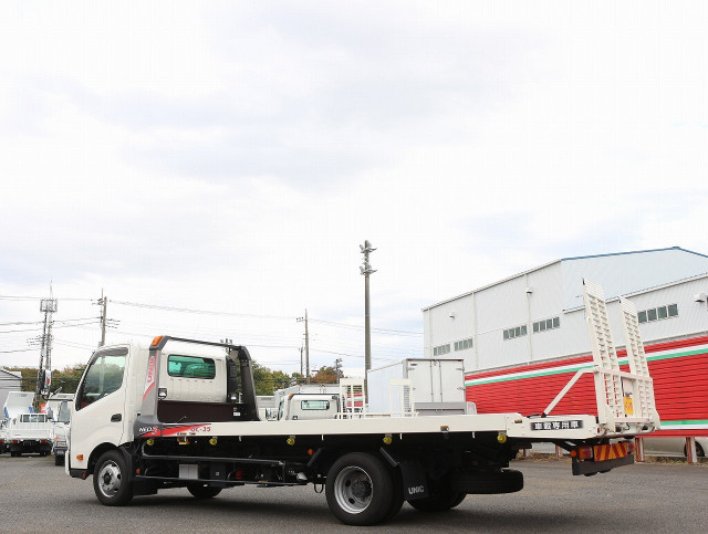日野 デュトロ 小型 キャリアカー 2RG-XZU722M(96066) 8枚目