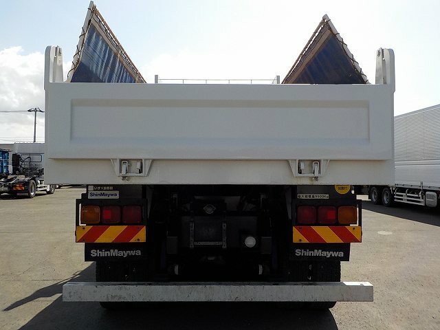 いすゞ ギガ 大型 土砂ダンプ QKG-CXZ77AT(10897) 5枚目