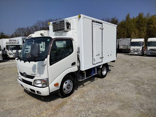 日野 デュトロ 小型 冷蔵冷凍バン TKG-XZU605(9395) 3枚目