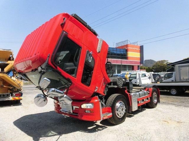 UDトラックス（日産） クオン 大型 トラクタ ADG-GK4XAB(11313) 42枚目