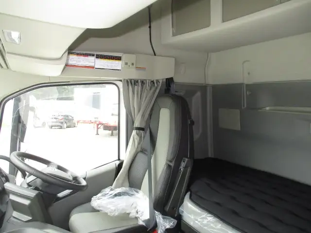 ボルボ 大型 トラクタ 2PG-4S2TDA1(106693) 49枚目