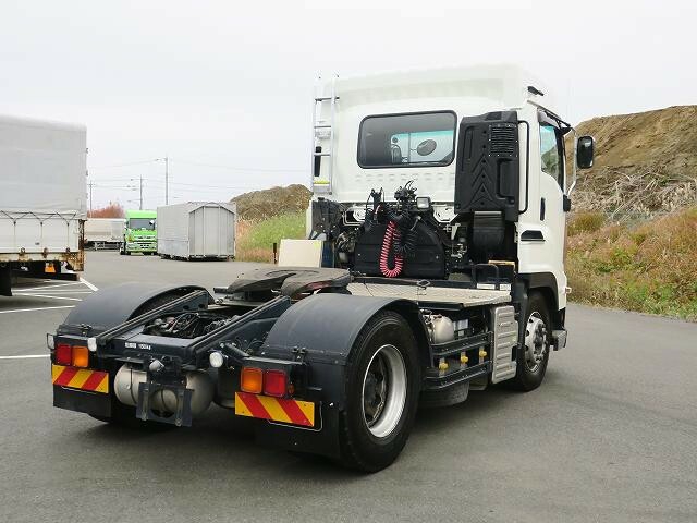いすゞ ギガ 大型 トラクタ QKG-EXD52BD(36948) 3枚目