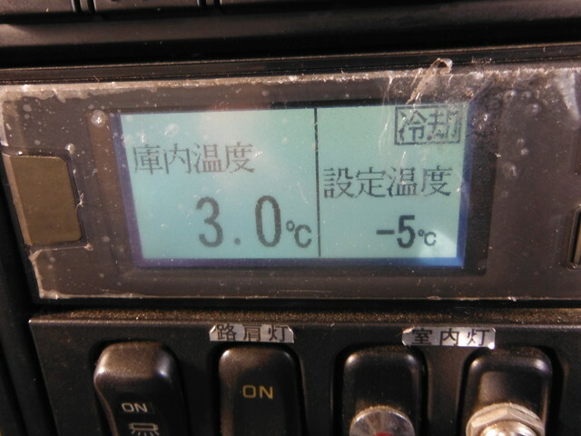 三菱ふそう ファイター 中型 冷蔵冷凍バン PDG-FK71R(7075) 25枚目