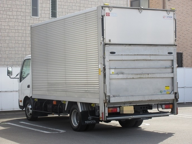 トヨタ ダイナ 小型 バン TKG-XZU710(11570) 4枚目