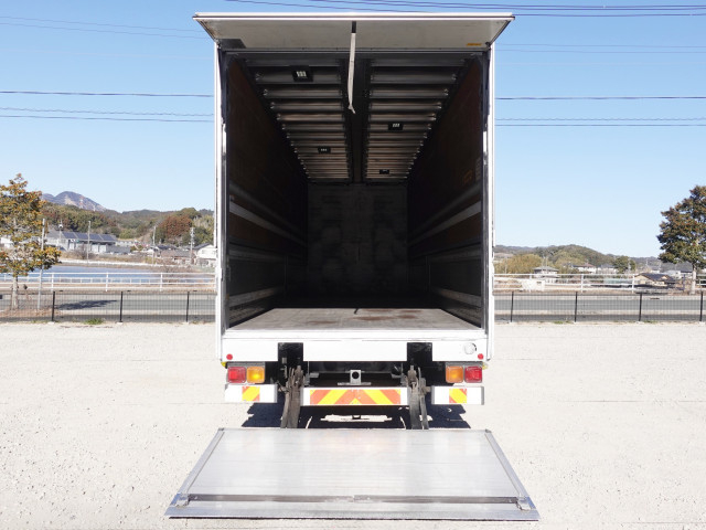UDトラックス（日産） クオン 大型 ウィング QKG-CG5ZA(100360) 11枚目