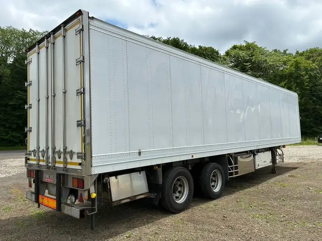 トレクス トレーラ（バン） VFB24101(111961) 5枚目