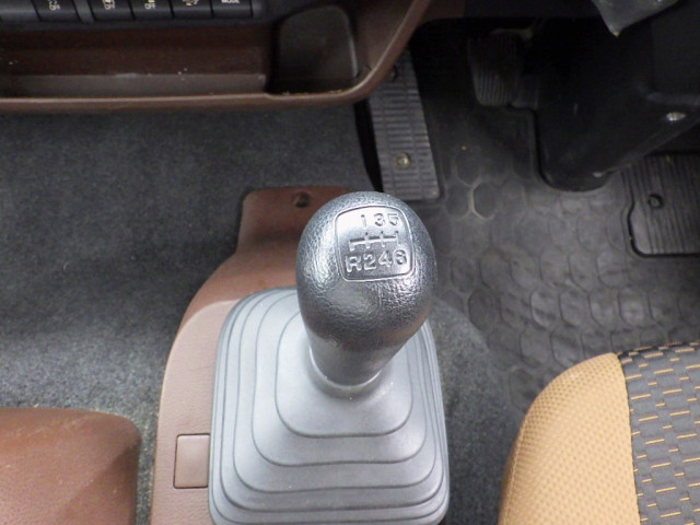 日野 レンジャー 増トン 冷蔵冷凍バン 2DG-GC2ABA(110046) 20枚目