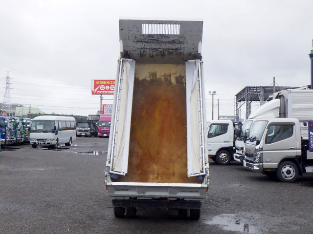 三菱ふそう キャンター 小型 土砂ダンプ 2RG-FBA60(111462) 8枚目