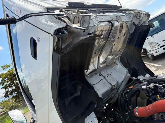 マツダ タイタン 小型 平ボディ 2RG-LKS88A(112747) 32枚目