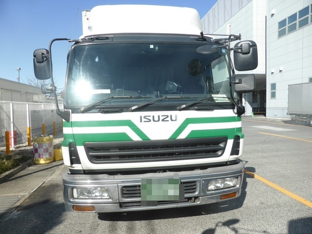 いすゞ ギガ 大型 バン KL-CYJ51WA(2580) 2枚目