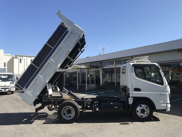 三菱ふそう キャンター 小型 土砂ダンプ 2RG-FBA60(112655) 8枚目