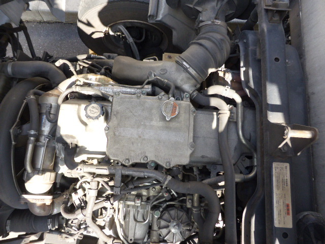 UDトラックス（日産） コンドル 中型 冷蔵冷凍バン BDG-MK36C(2923) 43枚目