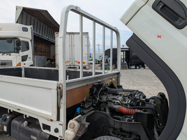 三菱ふそう キャンター 小型 平ボディ 2RG-FBA20(109128) 24枚目