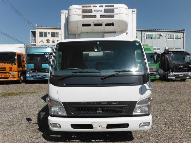 三菱ふそう キャンター 小型 冷蔵冷凍バン PDG-FE83DY(1615) 3枚目