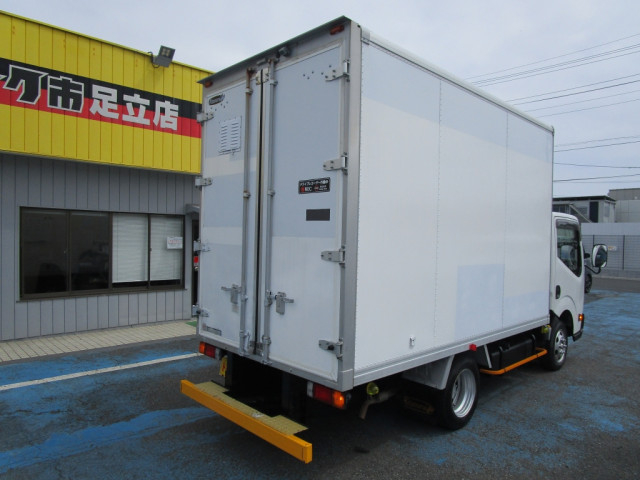 日産自動車 アトラス 小型 バン CBF-SQ2F24(109814) 3枚目