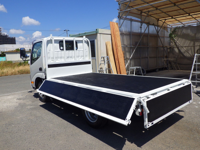 トヨタ ダイナ 小型 平ボディ 2RG-XZC605(111741) 24枚目