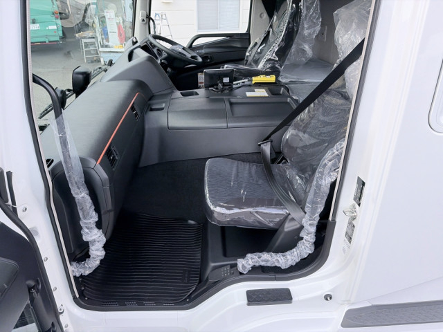 三菱ふそう スーパーグレート 大型 コンテナ専用車 2PG-FV80VY(104736) 35枚目