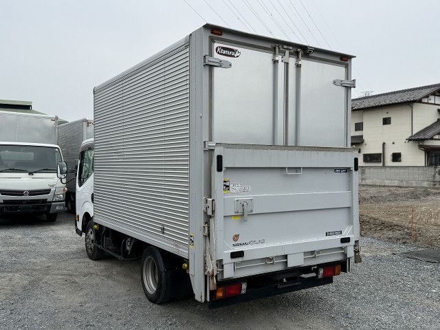 日産自動車 アトラス 小型 バン CBF-SQ2F24(106099) 6枚目