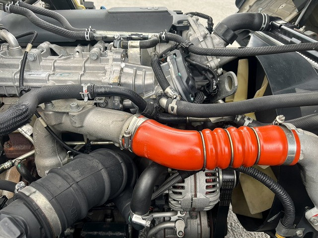 三菱ふそう キャンター 小型 冷蔵冷凍バン TPG-FEB80(112443) 43枚目
