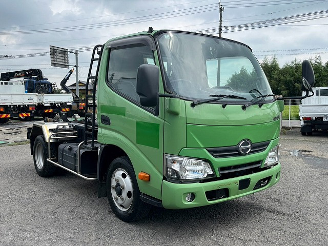 日野 デュトロ 小型 コンテナ専用車 TKG-XZU605M(111863) 5枚目