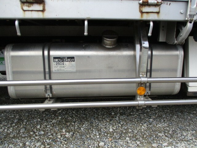 UDトラックス（日産） コンドル 中型 平ボディ PB-MK36B(7282) 13枚目