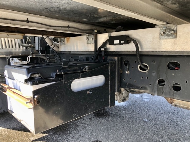 日野 レンジャー 中型 冷蔵冷凍バン TKG-FC9JLAA(60827) 39枚目