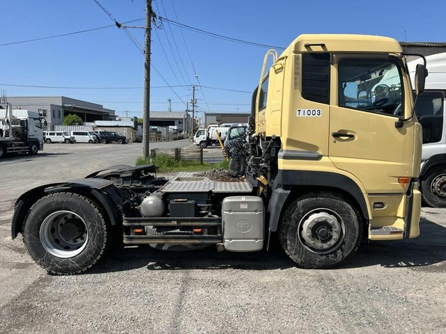 UDトラックス（日産） クオン 大型 トラクタ QPG-GK5XAB(32770) 7枚目