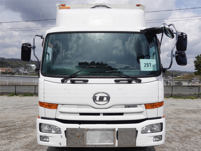 Nissan UD condor 6studs large Wing body LKG-PK39CH(102985) 3枚目