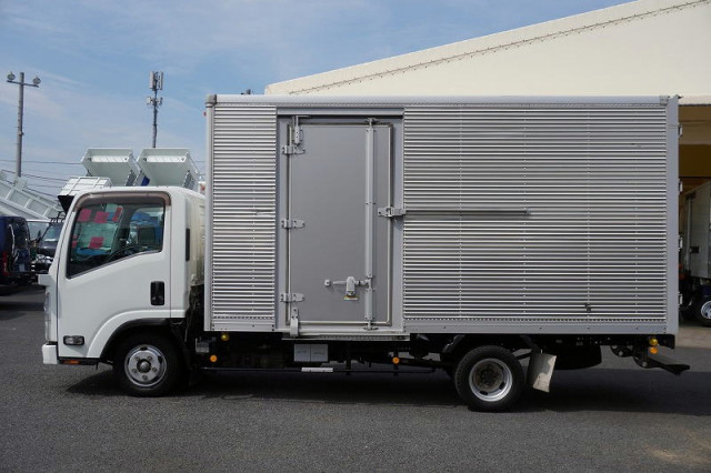 いすゞ エルフ 小型 バン TRG-NLR85AN(109691) 3枚目