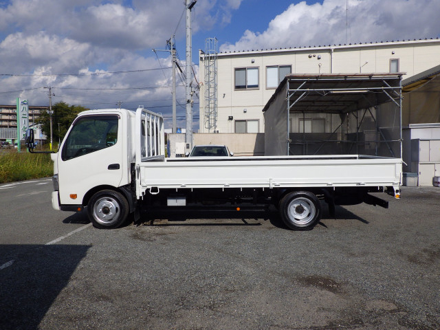 日野 デュトロ 小型 平ボディ 2RG-XZU710M(95443) 3枚目