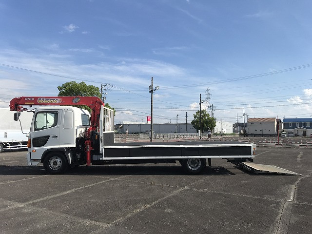 日野 レンジャー 中型 平ボディ（クレーン付） TKG-FD9JLAA(111676) 11枚目