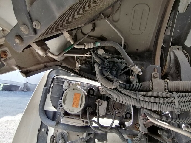UDトラックス（日産） コンドル 中型 冷蔵冷凍バン SKG-MK38L(5583) 71枚目