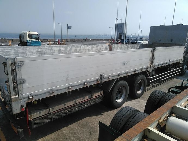 UDトラックス（日産） ビッグサム 大型 平ボディ KL-CD48XVH(3259) 8枚目