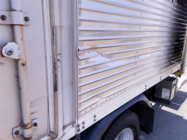 Isuzu elf Small Box body BKG-NMR85AN(11590) 62枚目