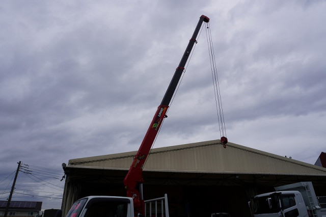 三菱ふそう キャンター 小型 平ボディ（クレーン付） 2RG-FEAV0(105888) 26枚目