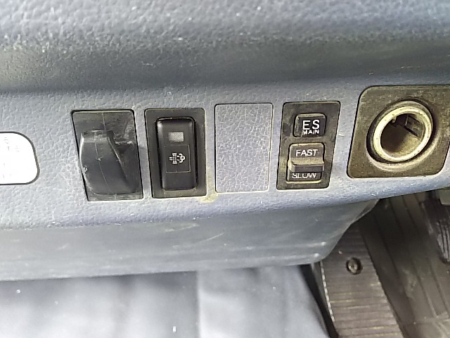 日野 レンジャー 中型 土砂ダンプ ADG-FD7JDWA(7598) 37枚目
