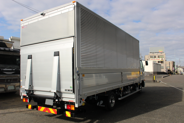 Mitsubishi Fuso fighter Middle Wing body 2KG-FK65F(104995) 6枚目