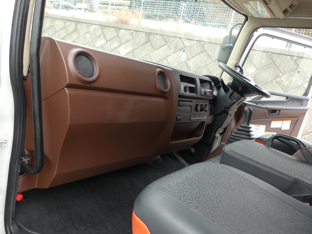 日野 レンジャー 中型 コンテナ専用車 2KG-FC2ABA(57318) 23枚目