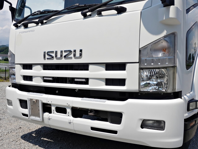 Isuzu forward 6studs large Freezer box_body SKG-FSR90T2(109467) 4枚目