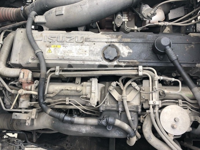 いすゞ ギガ 大型 特装車・その他 PJ-CYM51V6(3680) 27枚目