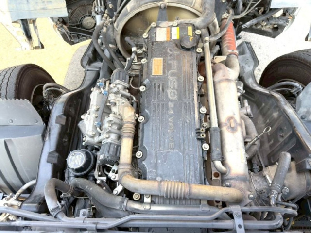 三菱ふそう ファイター 増トン 粉粒体運搬車 2DG-FQ62F(110391) 27枚目