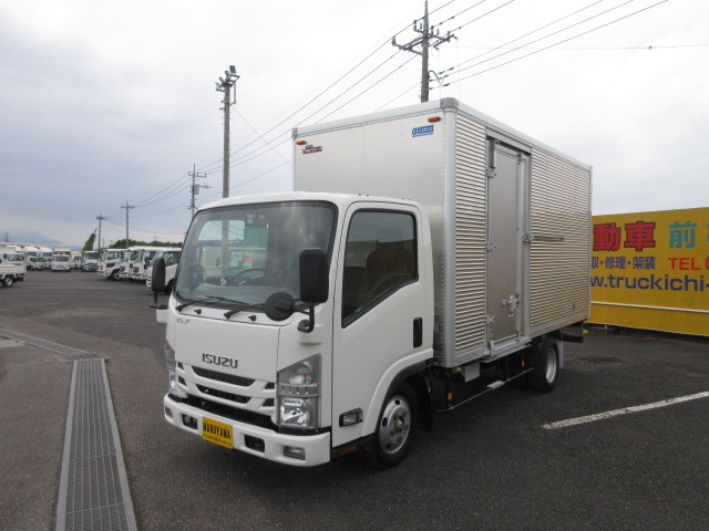 いすゞ エルフ 小型 バン TRG-NMR85AN(111582) 1枚目