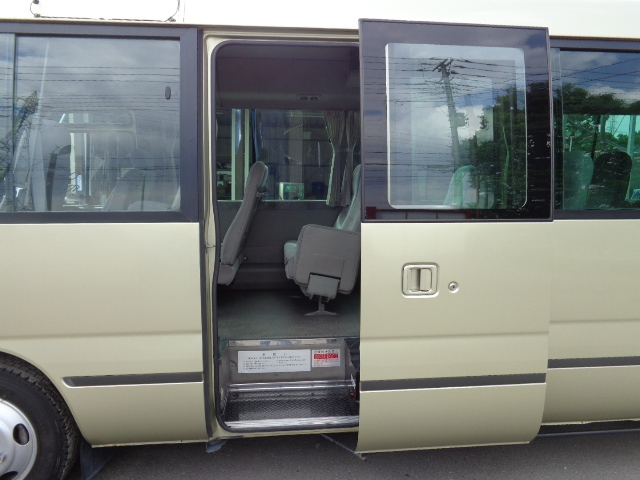 トヨタ コースター 中型 バス KK-HDB51(9729) 8枚目