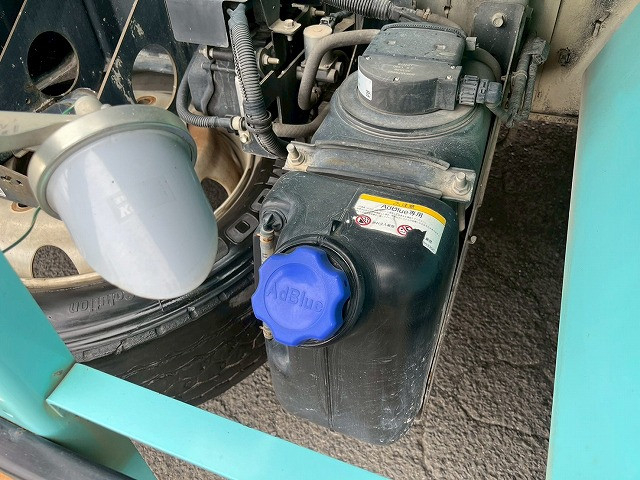 いすゞ フォワード 増トン ミキサー車 QDG-FVZ34U2(105909) 38枚目