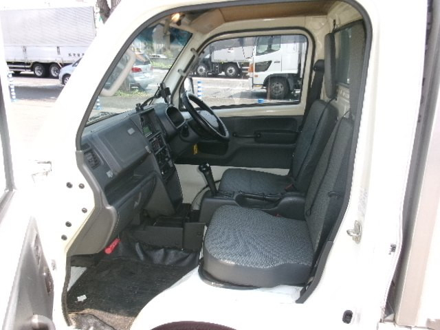 スズキ キャリィ 軽 冷蔵冷凍バン EBD-DA16T(112976) 7枚目