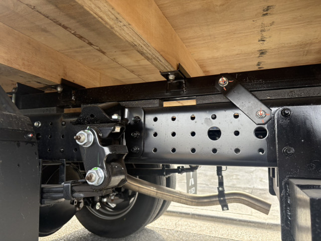 三菱ふそう キャンター 小型 平ボディ（クレーン付） 2RG-FEAV0(100939) 26枚目