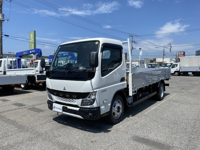 三菱ふそう キャンター 小型 平ボディ 2RG-FEAV0(112577) 1枚目