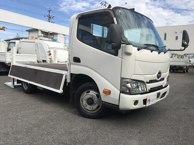日野 デュトロ 小型 平ボディ 2RG-XZU605M(95483) 10枚目